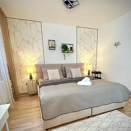 Appartement V Srdci Pisku *